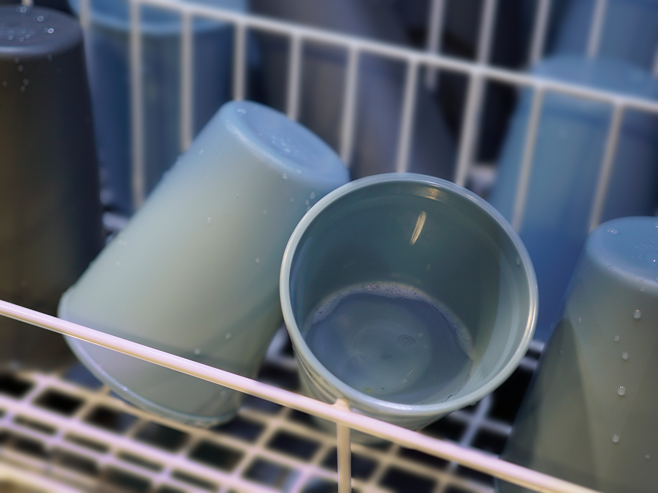 Winterhalter Reusables warewashing Tipping in the wrong racks Winterhalter Reusables warewashing Tipping in the wrong racks