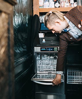 Winterhalter Glasswashing Cocktailbar Flying Dutchmen Glasswasher Winterhalter Glasswashing Cocktailbar Flying Dutchmen Glasswasher