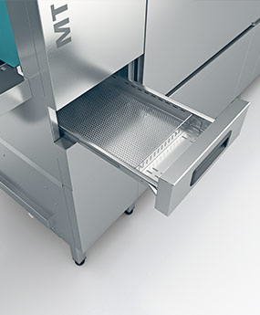 Winterhalter MTF flight-type dishwasher detail Winterhalter MTF flight-type dishwasher detail